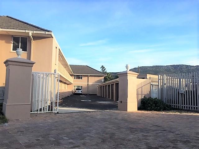 3 Bedroom Property for Sale in Fish Hoek Western Cape